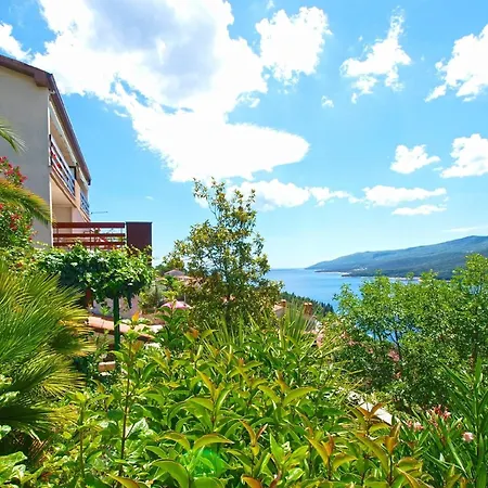 Lägenhet Fuer 5 Personen Ca 50 Qm In Rabac, Istrien Bucht Von